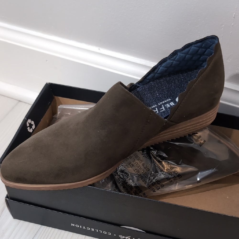 Dr. Scholl's Olive Green Slip-On Loafers